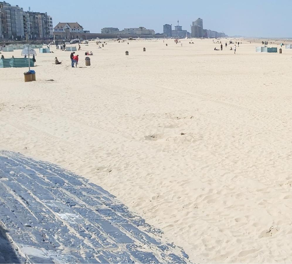 Marjori Oostende Met Gratis Parkeerplaats Exterior photo